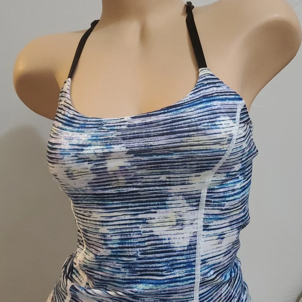 Lululemon purple/blue racerback top 6 - Picture 8 of 8